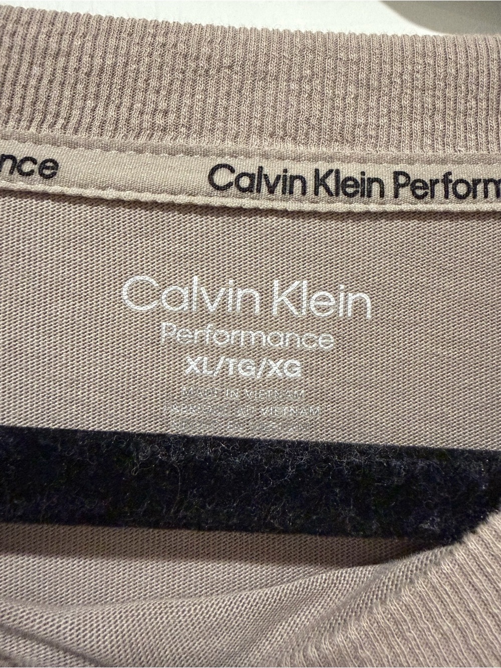 Bundle of 3 Auth.✅ Women’s Calvin Klein Performance Crop Long Sleeve Size XL - Picture 4 of 14